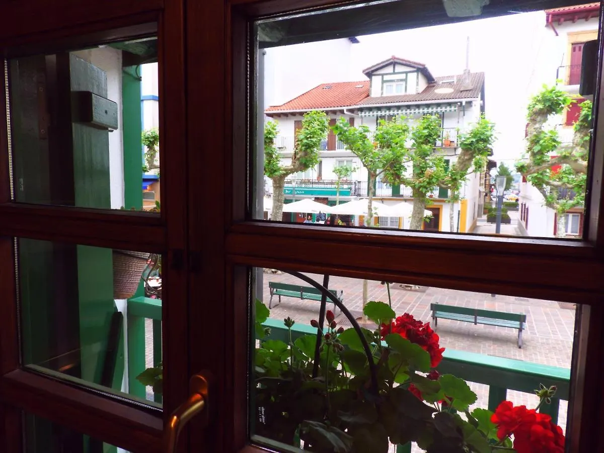Marinelarena Apartment Hondarribia Spain